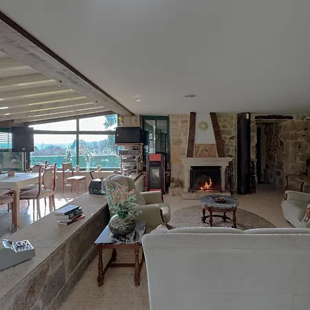 Country house Rustico Aldea Figueiredo *