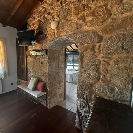 Rustico Aldea Figueiredo Ουρένσε