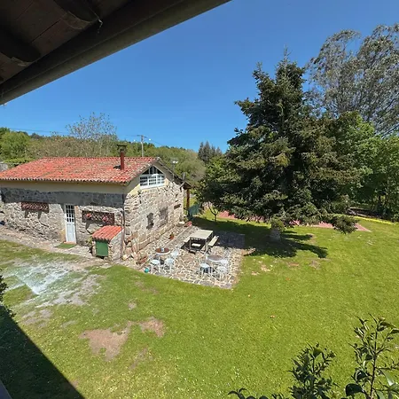 Rustico Aldea Figueiredo * Ουρένσε