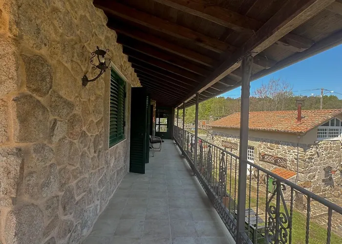 Kır Evi Rustico Aldea Figueiredo *